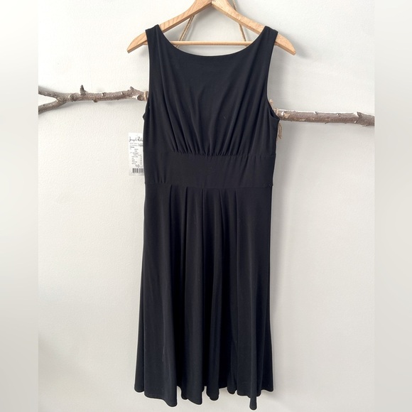 NWT Joseph Ribkoff Fit & Flare Pleated Neck Cocktail Party Little Black Dress - Picture 3 of 3